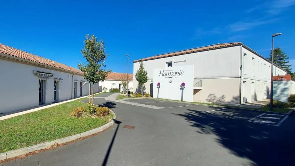 Ehpad Revente Harmonie exploité par Emeis (Orpea) à Breuillet