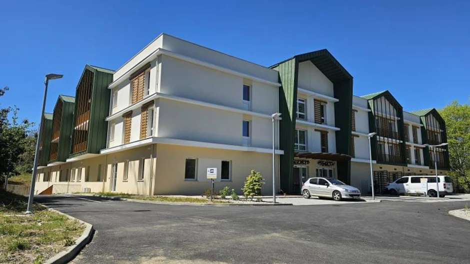 Ehpad Revente Orthezia exploité par Emeis (Orpea) à Orthez