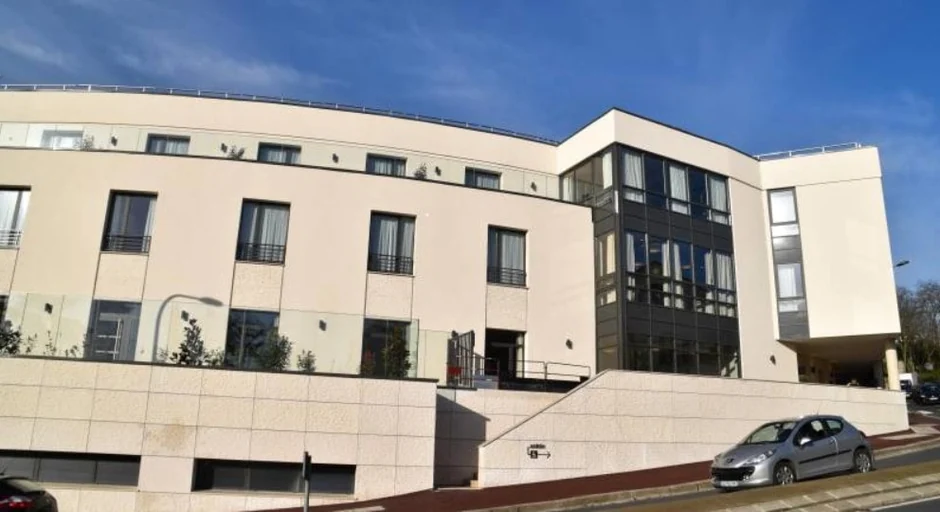 Ehpad Revente Les Vignes de Suresnes exploité par Emeis (Orpea) à Suresnes