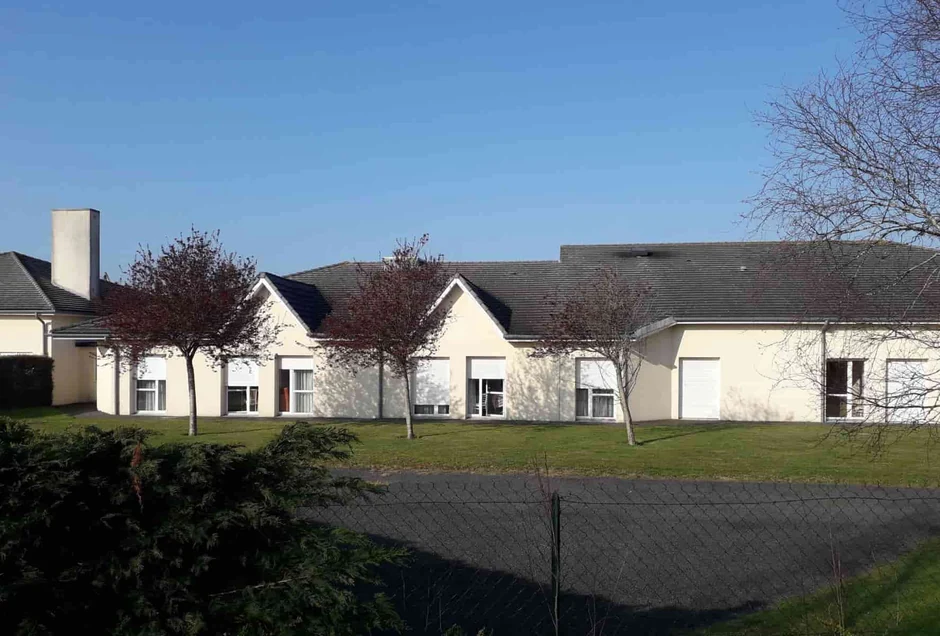 Ehpad Revente Roche Brune exploité par Colisee à Montmartin-sur-Mer