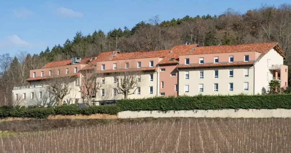 Ehpad Revente Les Collines Dorées exploité par Colisee à Charnay