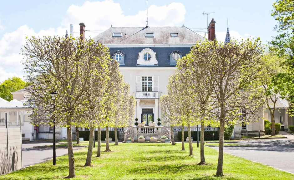 Ehpad Le Château de Louche exploité par Château de Louche à Annet-sur-Marne