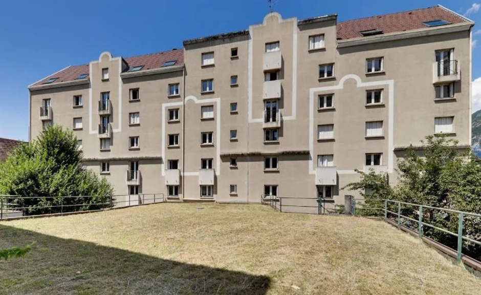 Revente Résidence Étudiante Anthoard exploitée par Logifac (OHLE) à Grenoble