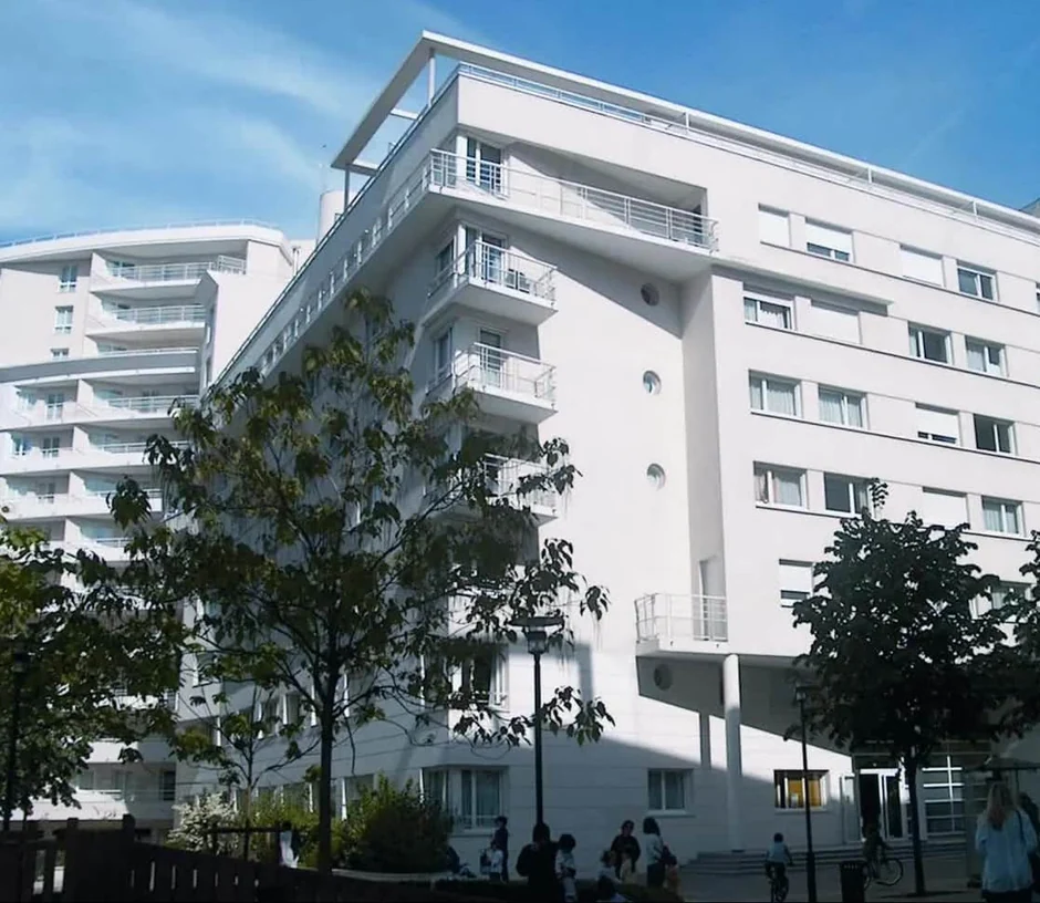 Résidence étudiante Studéa Léonard de Vinci exploitée par Nexity Studea à Courbevoie