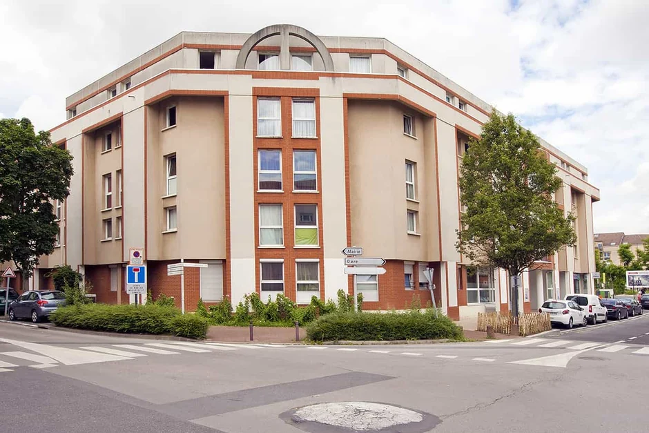 Résidence Étudiante Revente Saint-Christophe exploitée par Les Estudines (Réside Etudes) à Cergy