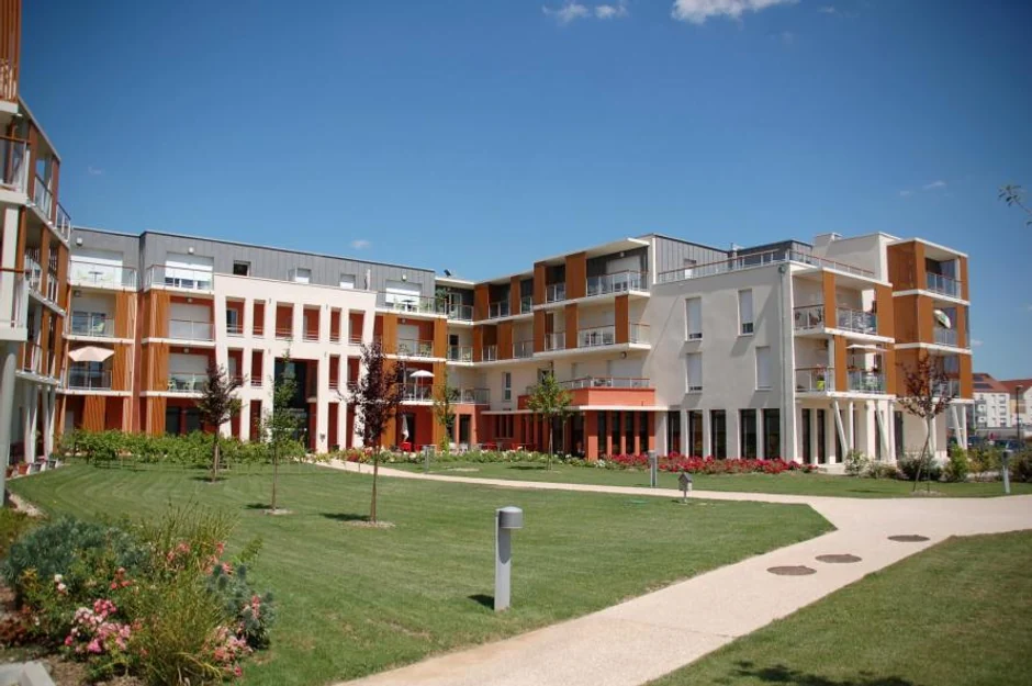 Résidence Seniors Terres de Bourgogne exploité par Domitys à Auxerre