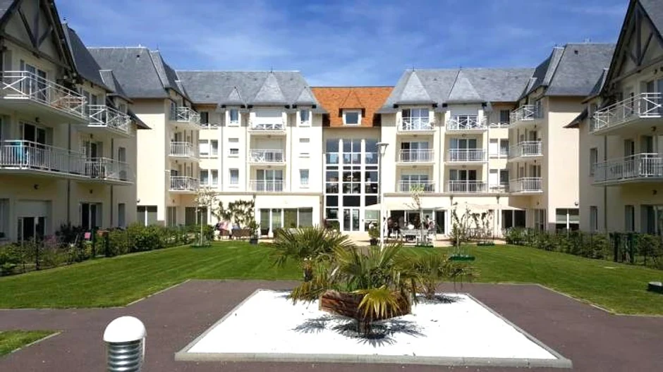 Résidence Seniors La Plage de Nacre exploité par Domitys à Courseulles-sur-Mer