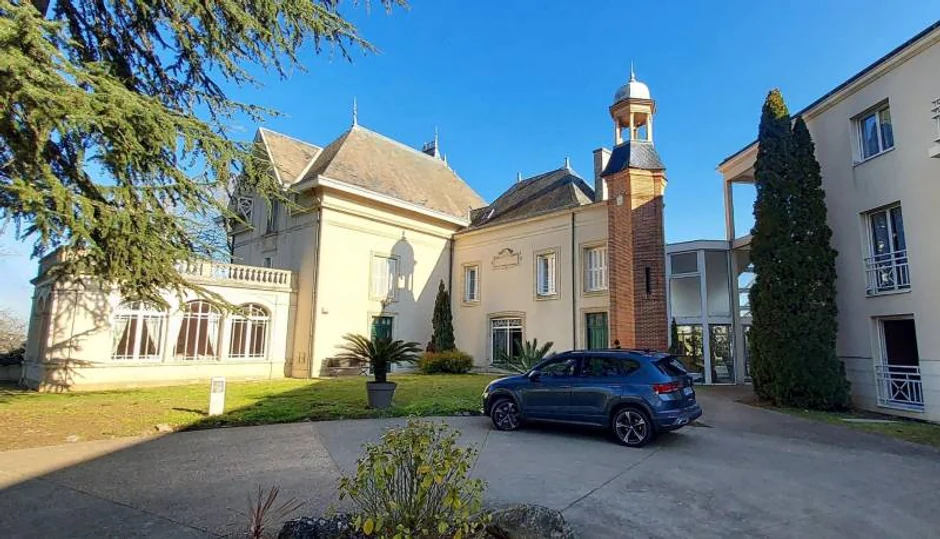 Résidence Seniors Château de l'Ermitage exploité par Sérénys à Saint-Benoît